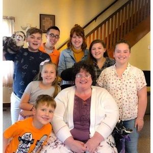 Meet your Posher, Alisha